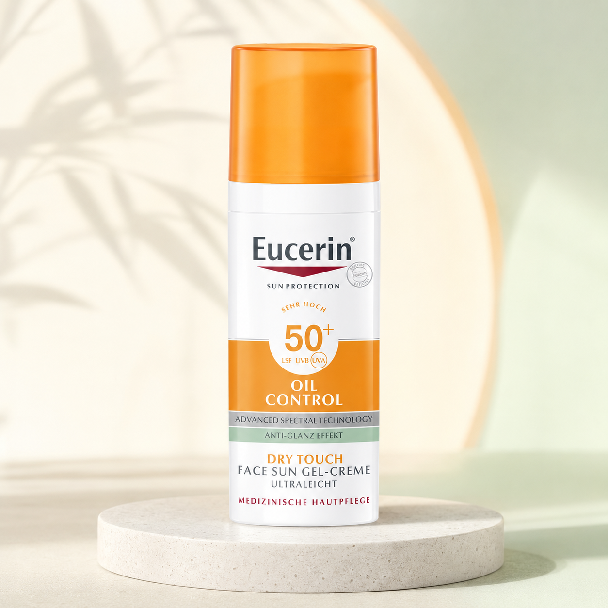 واقي شمس Eucerin Oil Control SPF 50+ للبشرة الدهنية والمختلطة